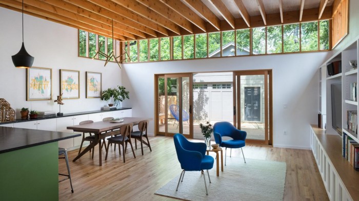 How to decorate clerestory windows